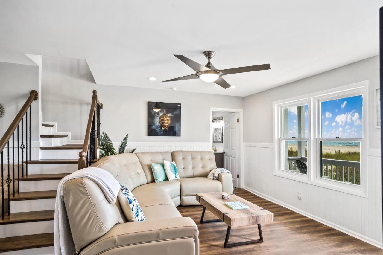 Villa Ocean Daze - Sleeps 22, Direct Oceanfront, Renovated May 2022 à Holden Beach Extérieur photo